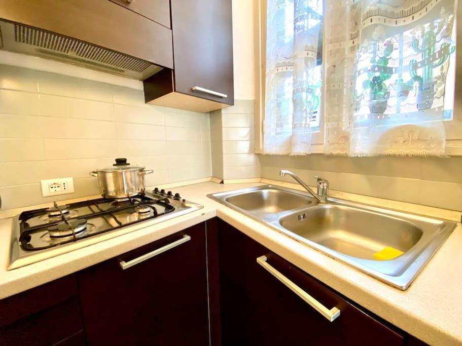 米兰• Cozy House • 10 Min Rho Fiera公寓 外观 照片